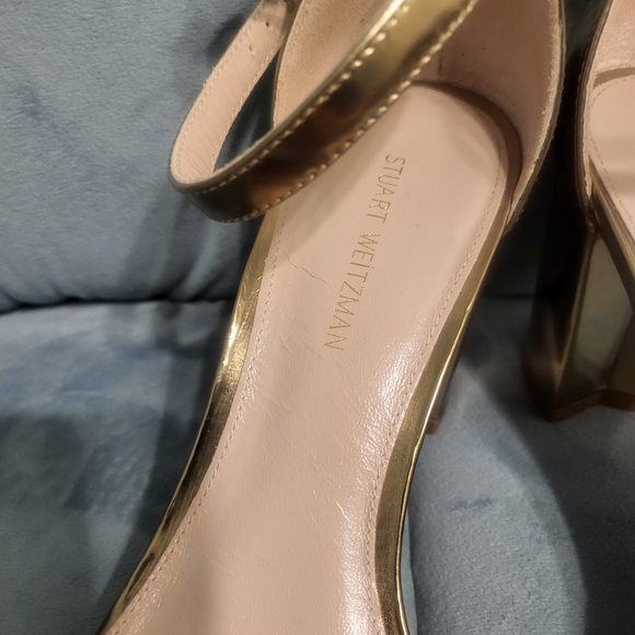Stewart Weitzman Gold strappy pump - Picture 2 of 9